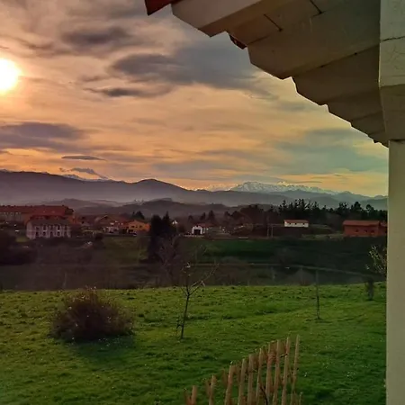 La Buganvilla En Udias Alojamiento Comillas Exterior foto